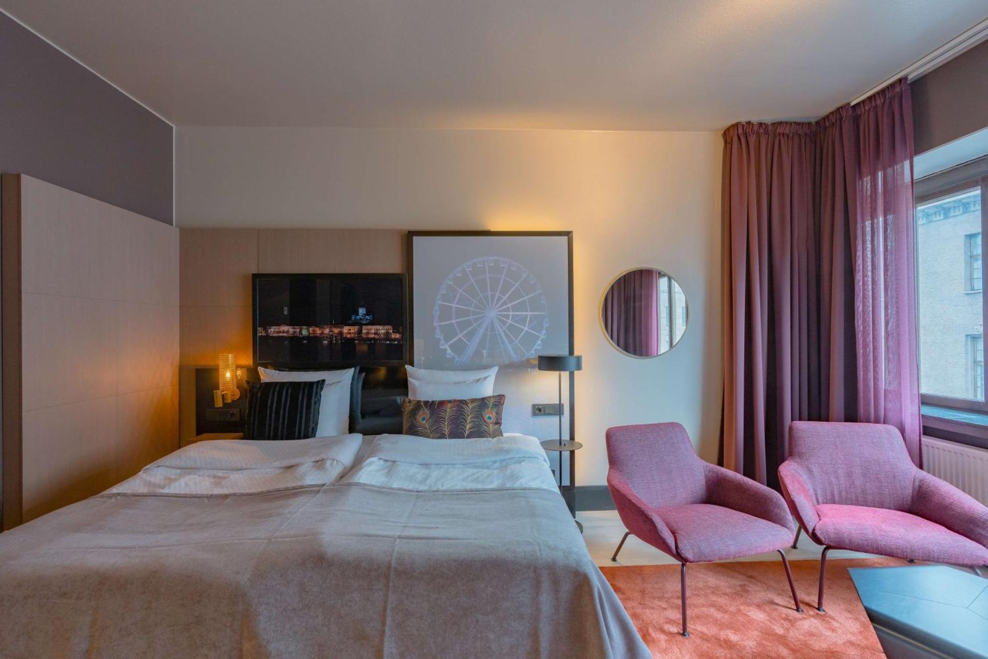 Marski By Scandic Хелзинки Екстериор снимка A room at the hotel
